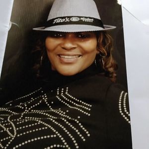 Meet your Posher, Anita